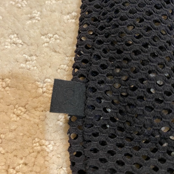 Lululemon Lab Mesh Tank Size 2 - Picture 3 of 3